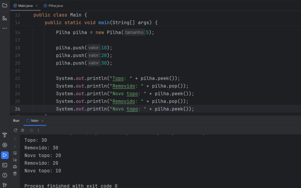 Estrutura de dados: Testando a classe Pilha manualmente na linguagem Java.